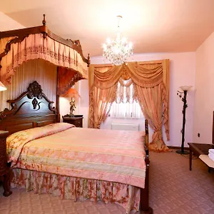4* Отель Dallas