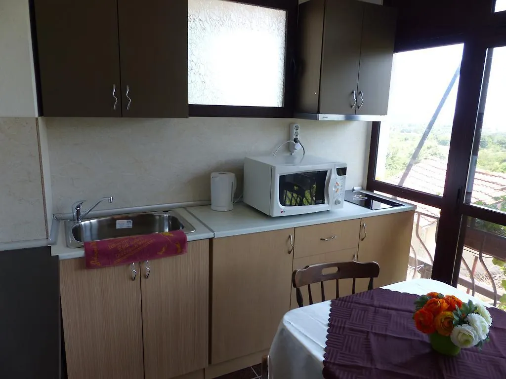 Guest House Delphini Warna Bułgaria